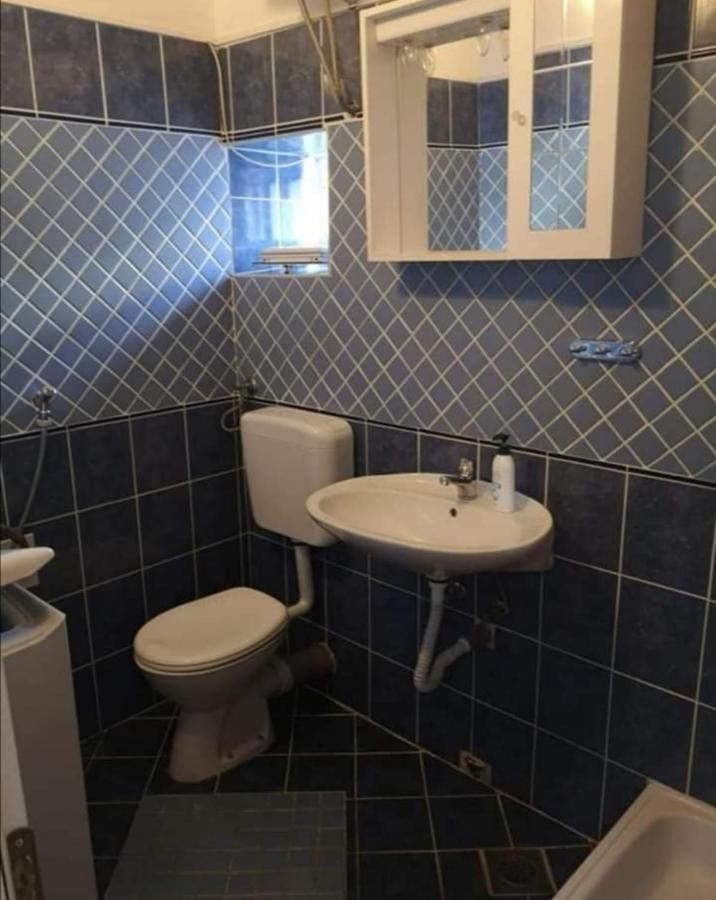 Apartman Zara Center Pula Exterior photo